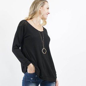 42 Pops Twisted  waffle knit top (Black)